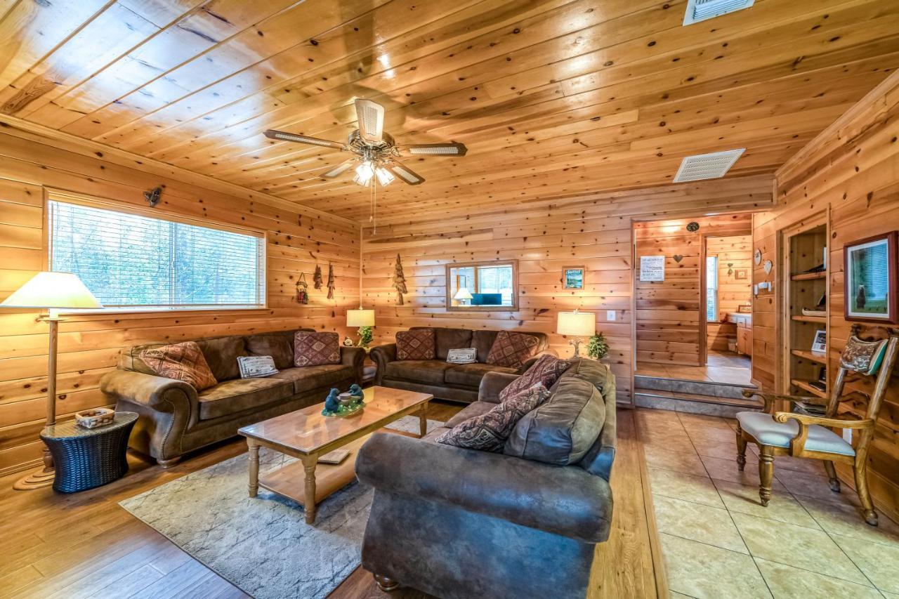 Black Bear Cabin Басс-Лейк Экстерьер фото