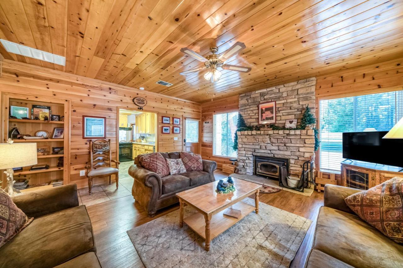 Black Bear Cabin Басс-Лейк Экстерьер фото