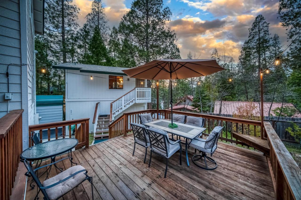 Black Bear Cabin Басс-Лейк Экстерьер фото