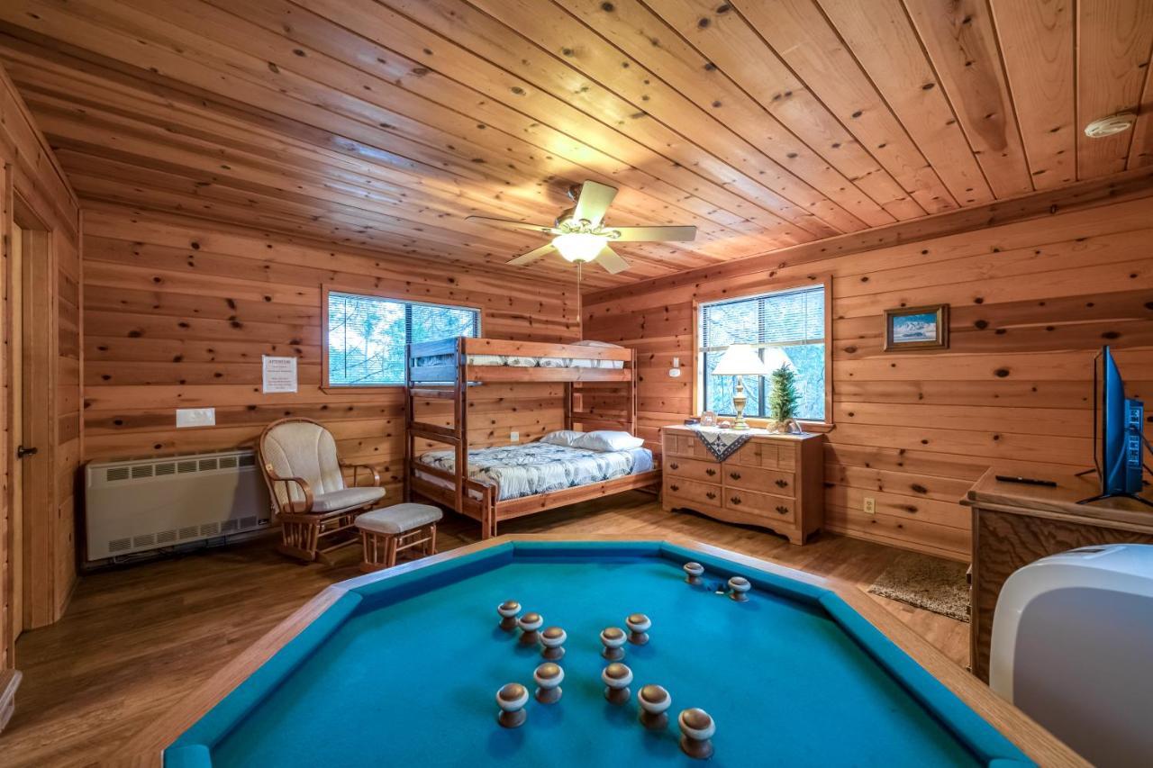 Black Bear Cabin Басс-Лейк Экстерьер фото