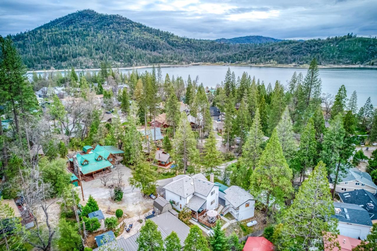 Black Bear Cabin Басс-Лейк Экстерьер фото